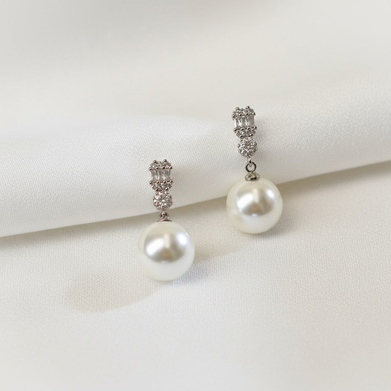 Elegant Pearl Drop Earrings with Sparkling Accents: Perfect Bridal or Formal Accessory!